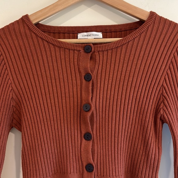 Vici Collection Rust Ribbed Button-Up Cropped Cardigan - Picture 2 of 12